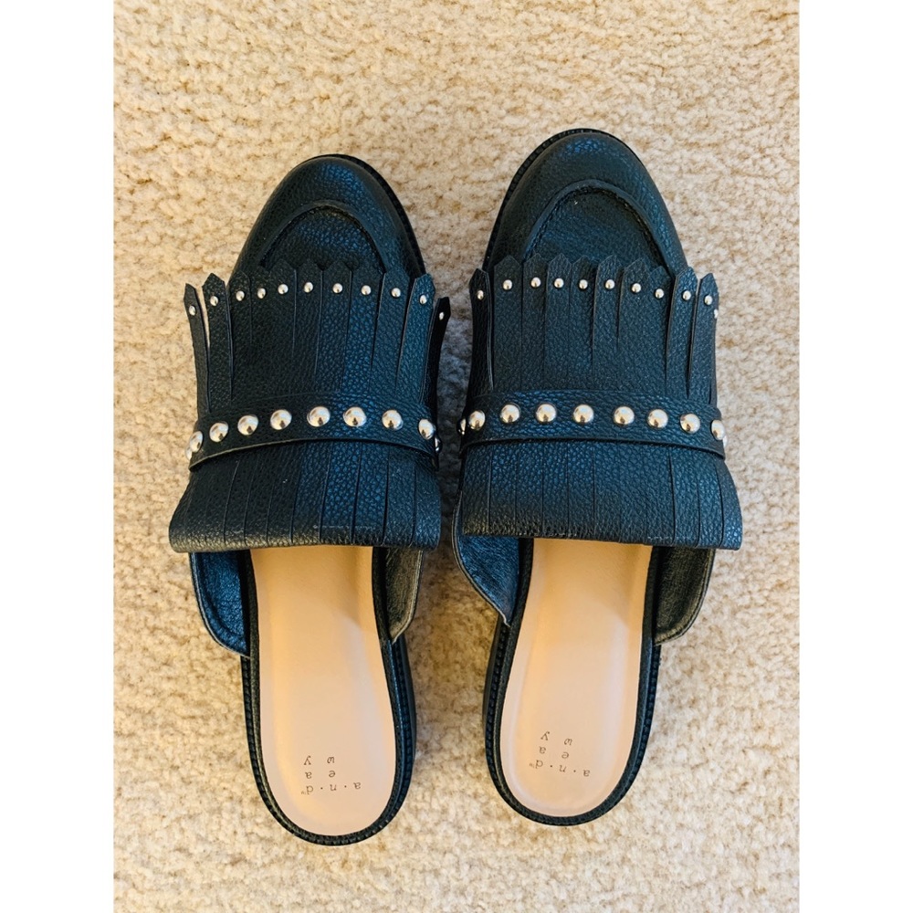 Studded Mule shoe